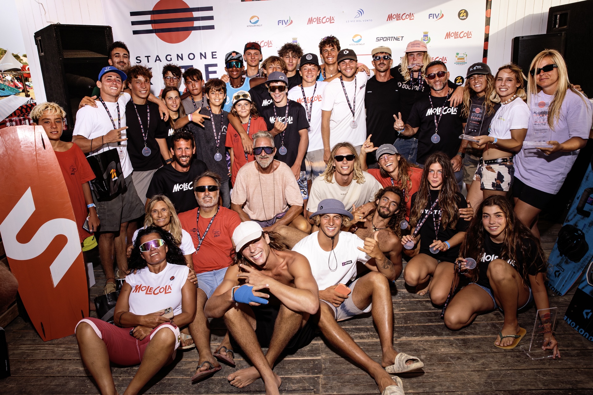 Foto di gruppo della premiazione Stagnone Kite Games 2026